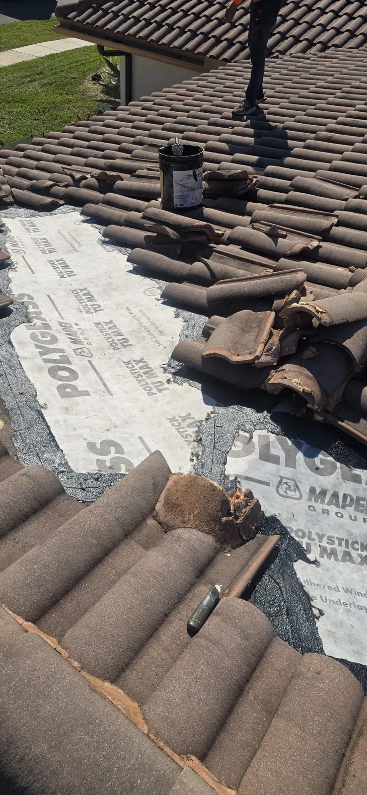 Waterproofing membrane installed before replacing the tiles